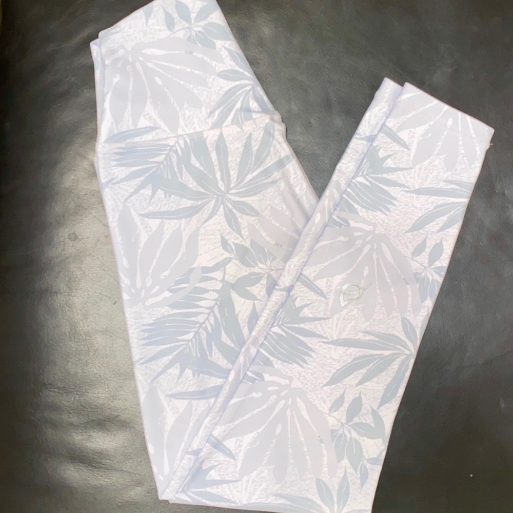 Ptula Desa’ree leggings